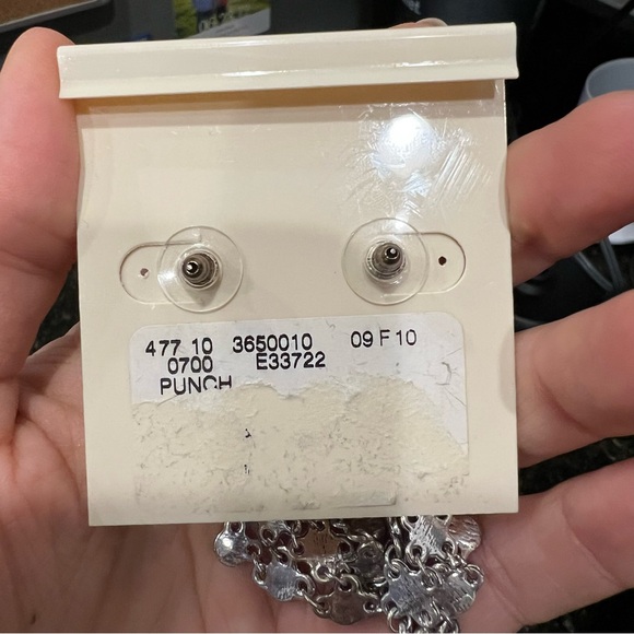 PUNCH Chandelier Earrings - Picture 4 of 5